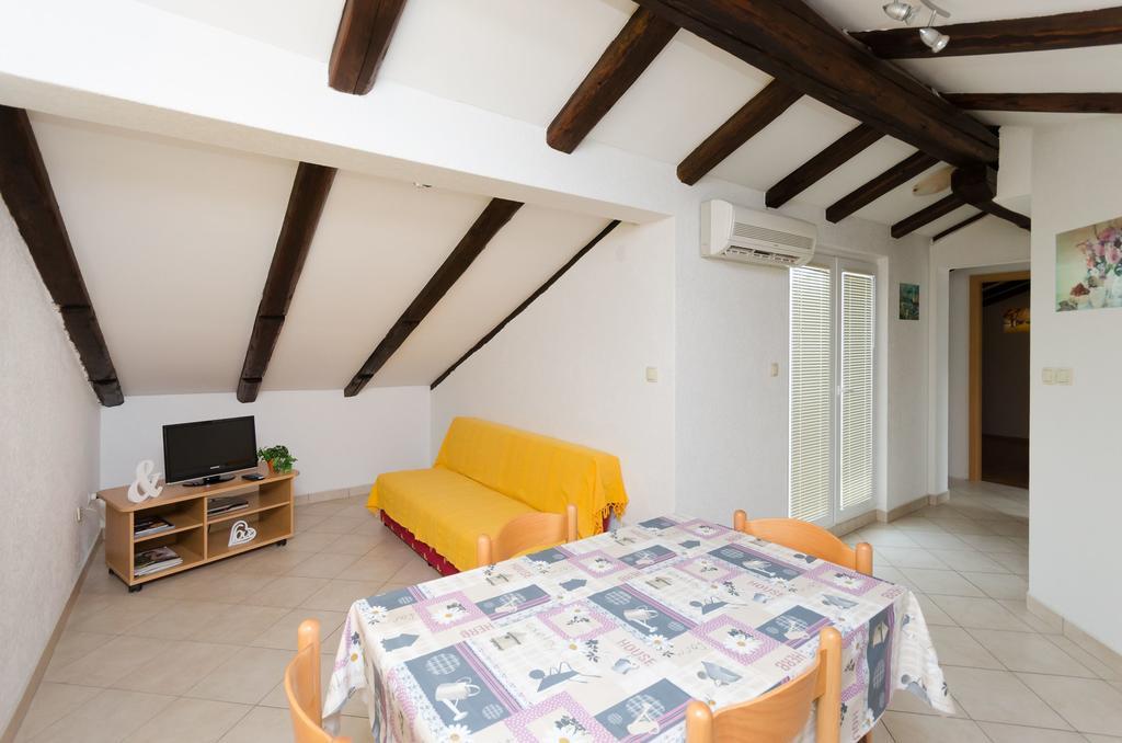 Mauro Apartment *